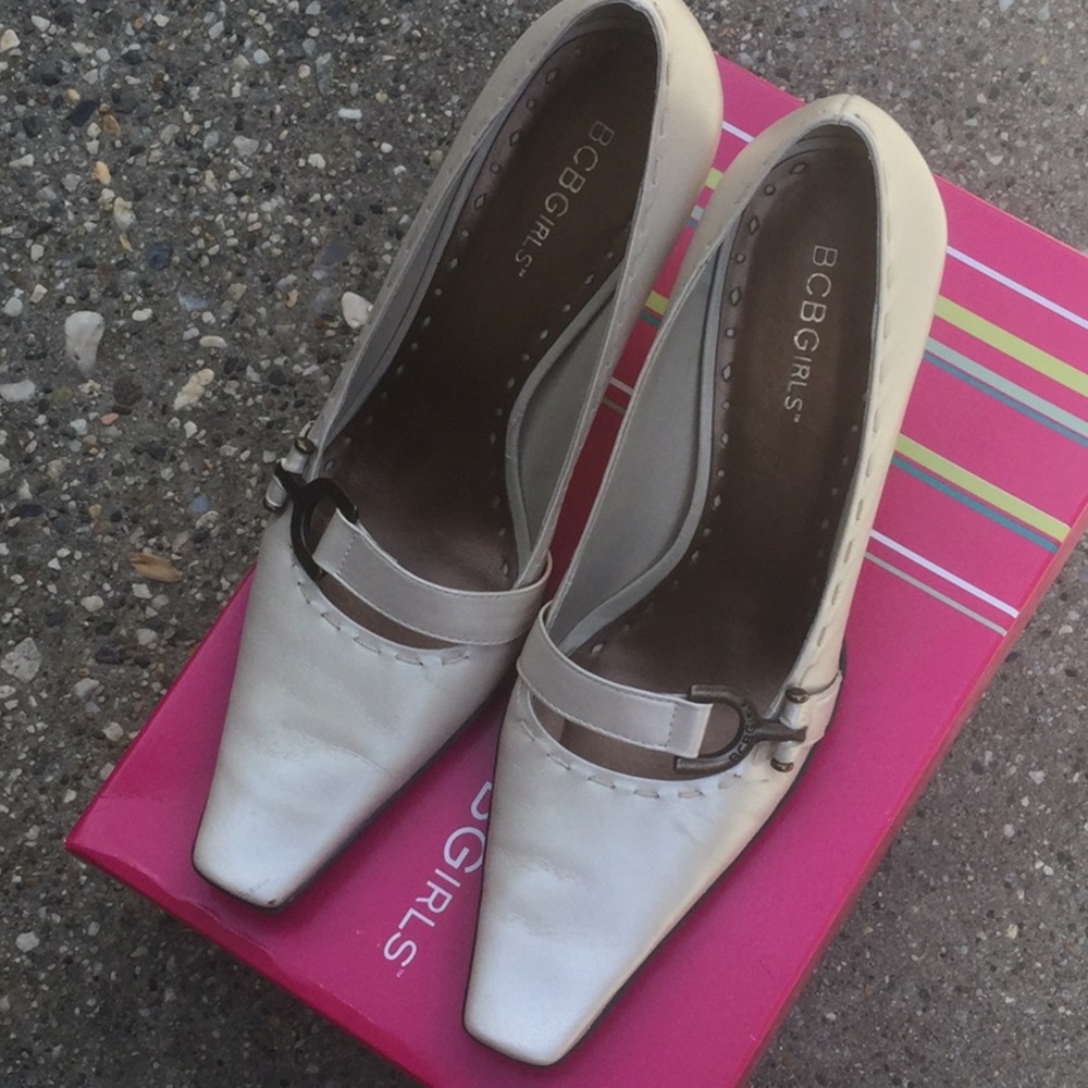 BCBGirls Songa pumps